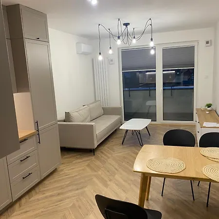 Apartment Workation Centre Airport Boutique Designer Bath, 3-4 Days Offer, Kitchen, Balkony, Aircon